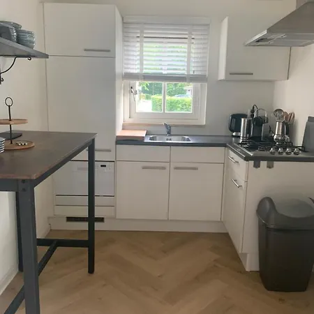Holiday home Boshof 5 In Bosrijke, Rustige Omgeving!